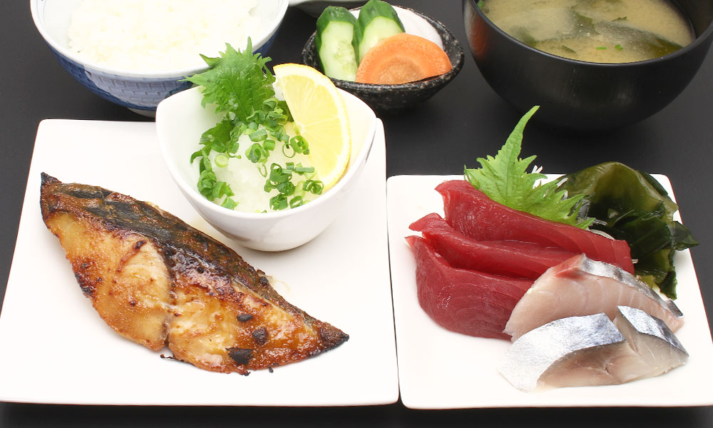 焼き魚定食 2,500円（税込）